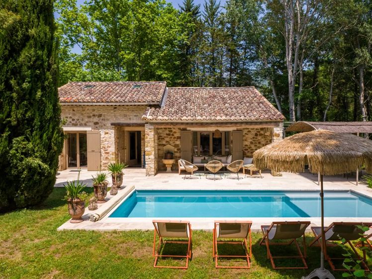 17 Dream Villas in the South of France: From 18th-Century Country Homes to Beachside Getaways