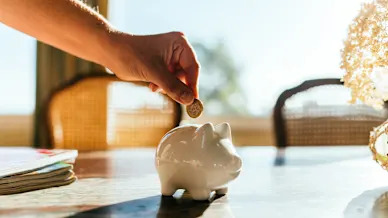 7 Smart Places to Keep Cash Savings: A Guide to Protect and Grow Your Money