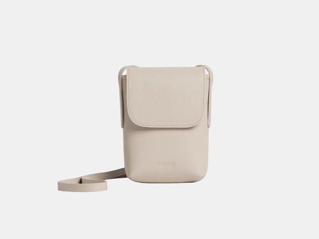 A Slim Phone Bag Is the Key to Unencumbered, Hands-Free Travel