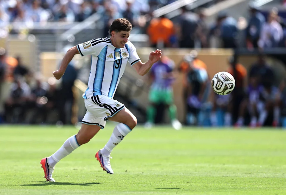 Arsenal Eyeing Atletico Madrid Forward Julian Alvarez: Should Mikel Arteta Snap Him Up?