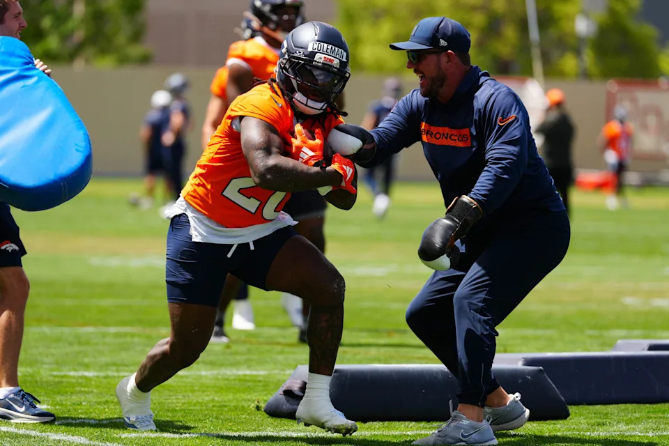 Broncos Running Back Makes List of 4th-Round Draft Steals