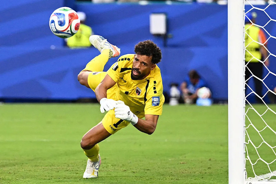 Cape Verde's World Cup Sensation Vozinha Joins South American Club Colo-Colo