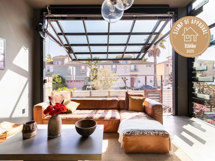 Discover the Best Airbnbs in Los Angeles for Unforgettable Beach Days and Starry Nights