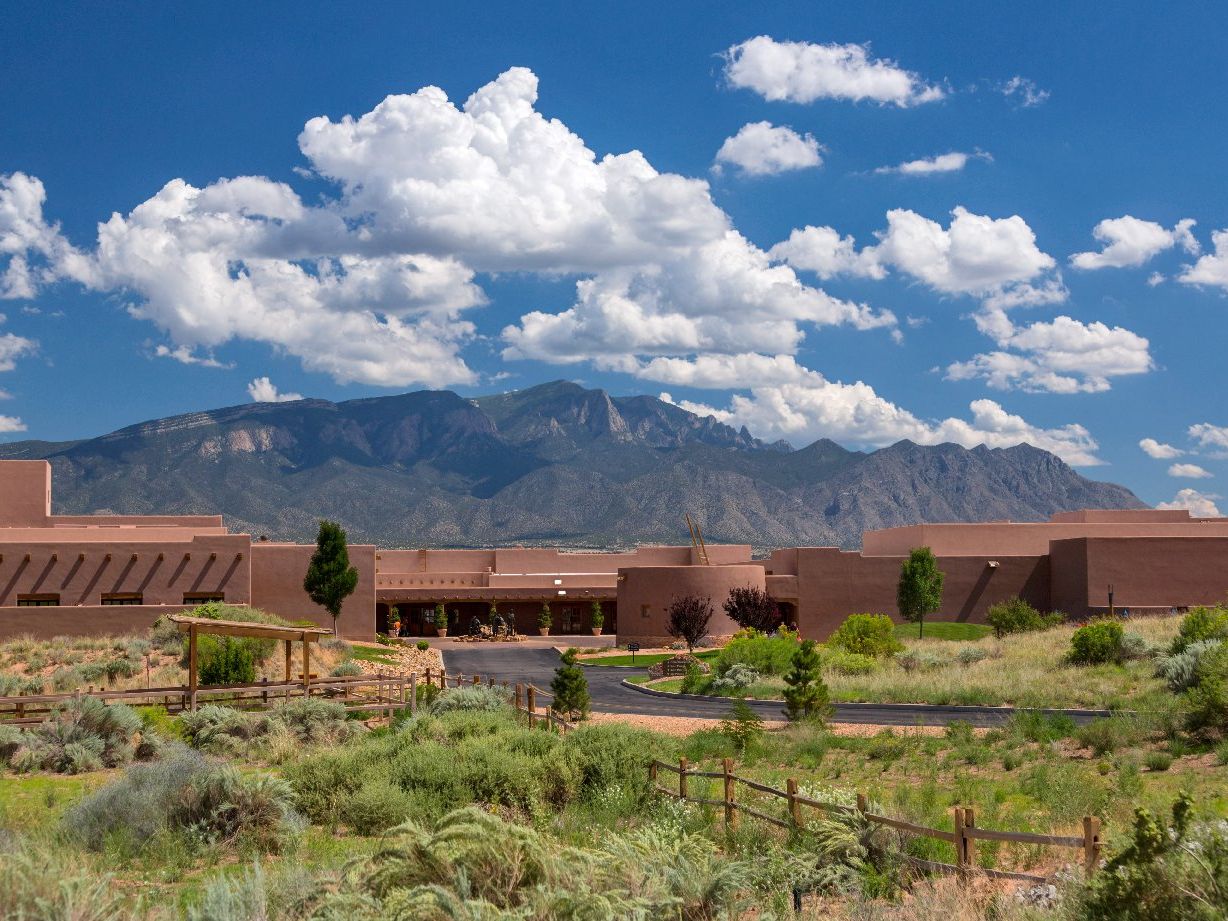 Discover the Best Hotels in Albuquerque Where Local Culture Takes Center Stage