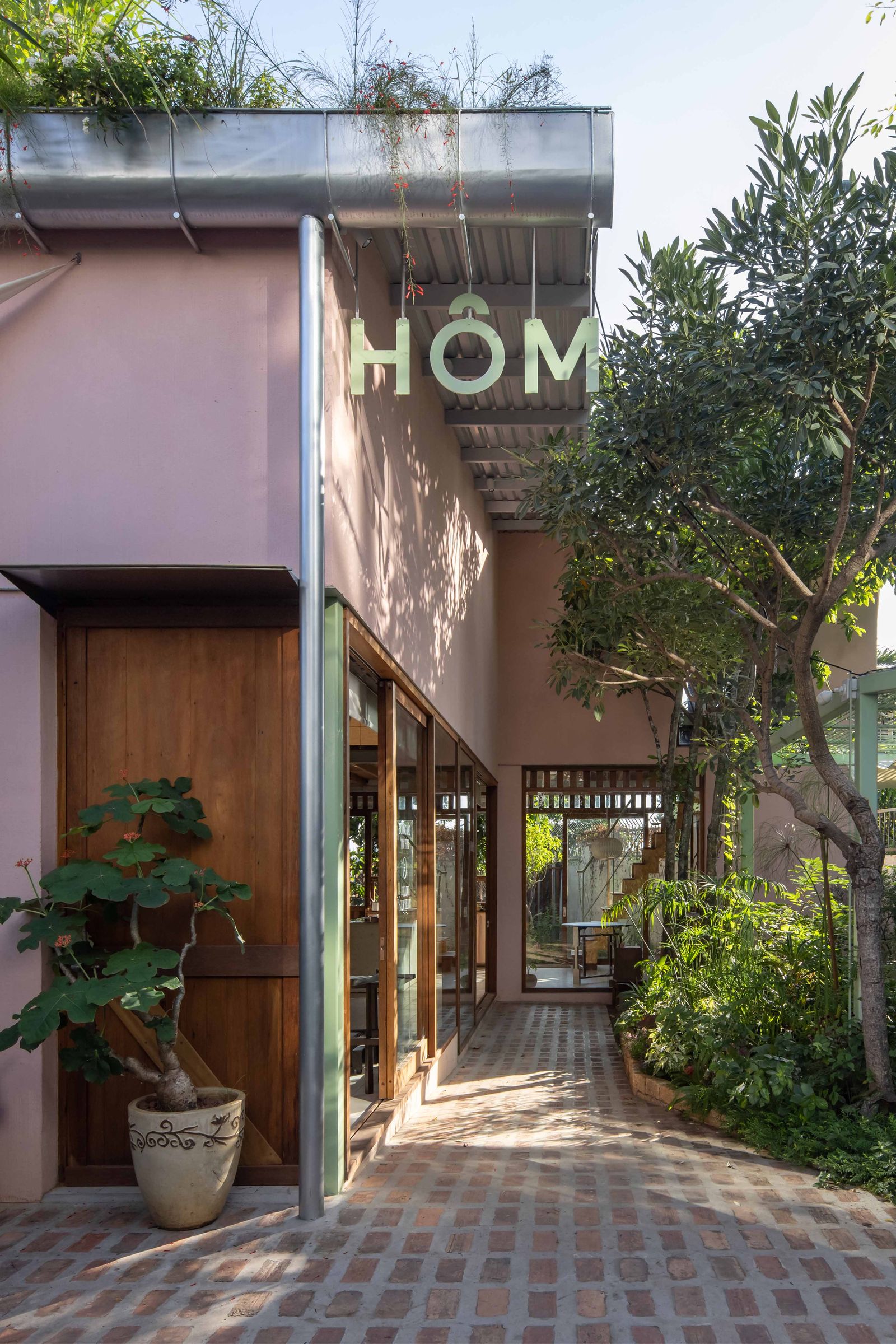 Discover the Vibrant Culture of Thảo Điền, Ho Chi Minh City's Most Stylish Neighborhood
