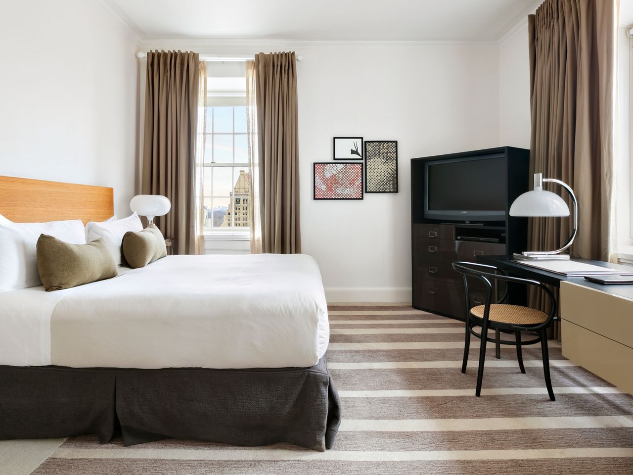 Experience the Best of Upper East Side: Top Hotels for Museum Visits, Central Park Walks, and Old New York Charm