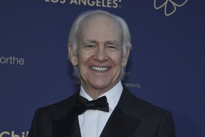 Famous Birthdays for July 10: Celebrating Cancer Season