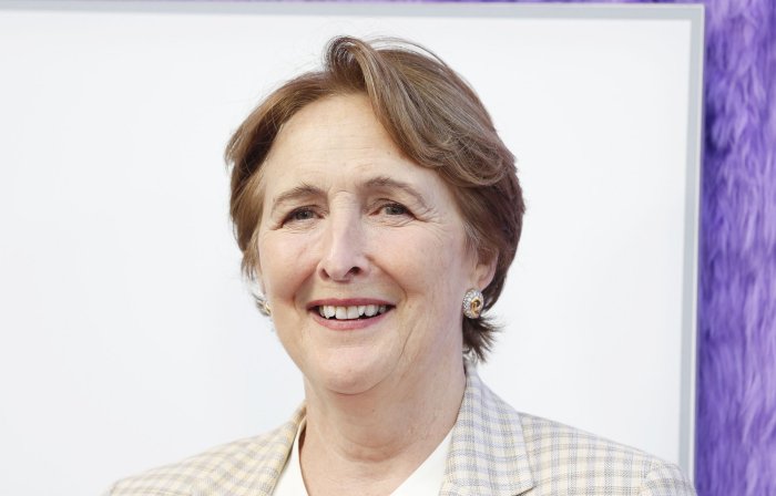 Famous Birthdays for July 10: Celebrating Cancer Season