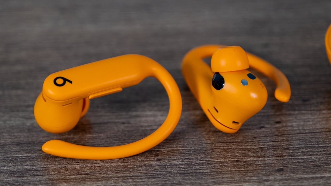 Five Workout Headphone Hacks Everyone Should Know