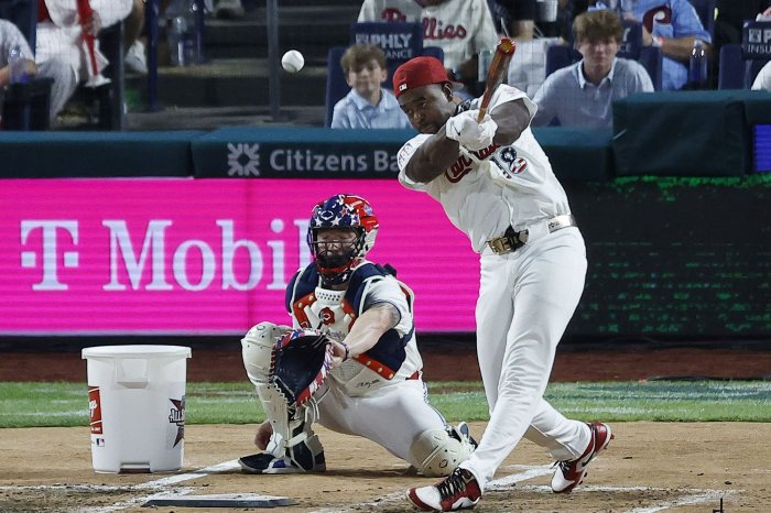 Junior Caminero Miraculously Avoids Broken Pinky After Being Hit by 98-Mph Pitch at 2026 MLB All-Star Game