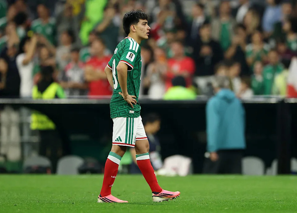 Mexican Football Star Gilberto Mora Graduates from High School after Playing in the World Cup