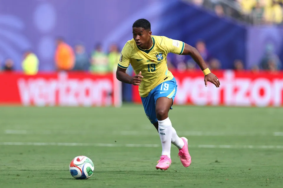 Real Madrid Must Sell One of Two Talented Forwards to Accommodate 'Star Signing'