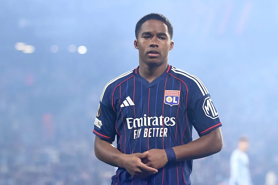 Real Madrid Must Sell One of Two Talented Forwards to Accommodate 'Star Signing'