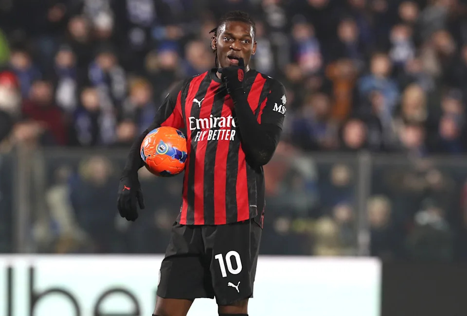 Report Leao Will Reject Fenerbahce, So Milan Hope Galatasaray Step Up