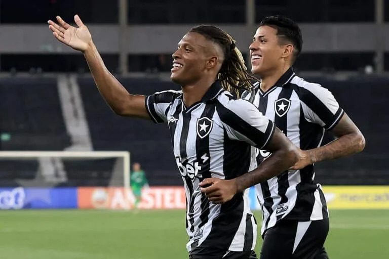 Roma Inquire About Brazilian Midfielder Danilo Santos