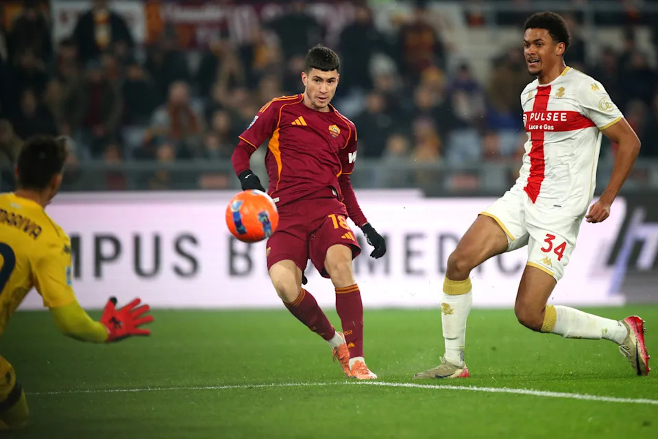 Roma Set €55m Asking Price for Manchester United Target Manu Koné