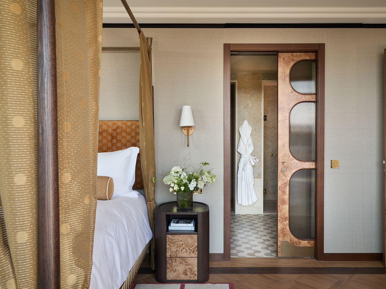 The All-Time Best Hotels in London, According to Our Expert Editors