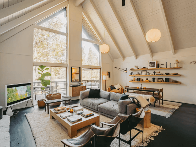 The Best Airbnbs Near Yosemite National Park for a One-of-a-Kind Getaway