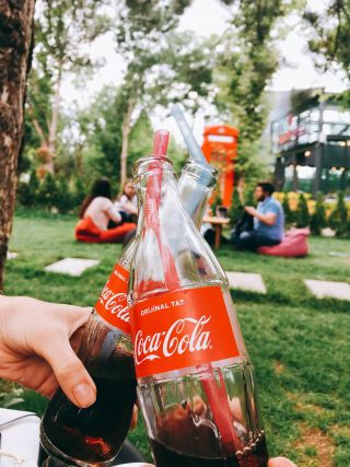 The Dark Side of Soda: Uncovering the Truth Behind Sugar-Sweetened Beverages
