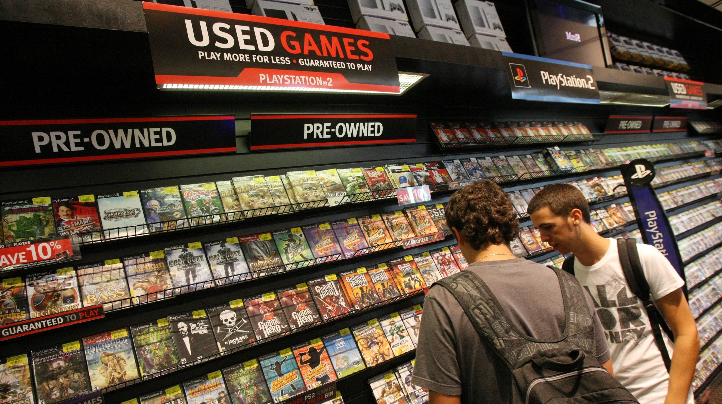 The Global Second-Hand Video Game Market Threatened by Sony's Decision to Ditch PlayStation Discs