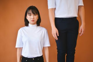 The Psychological Impact of Height Dissatisfaction: New Research Reveals the Effects on Jealousy and Competitiveness