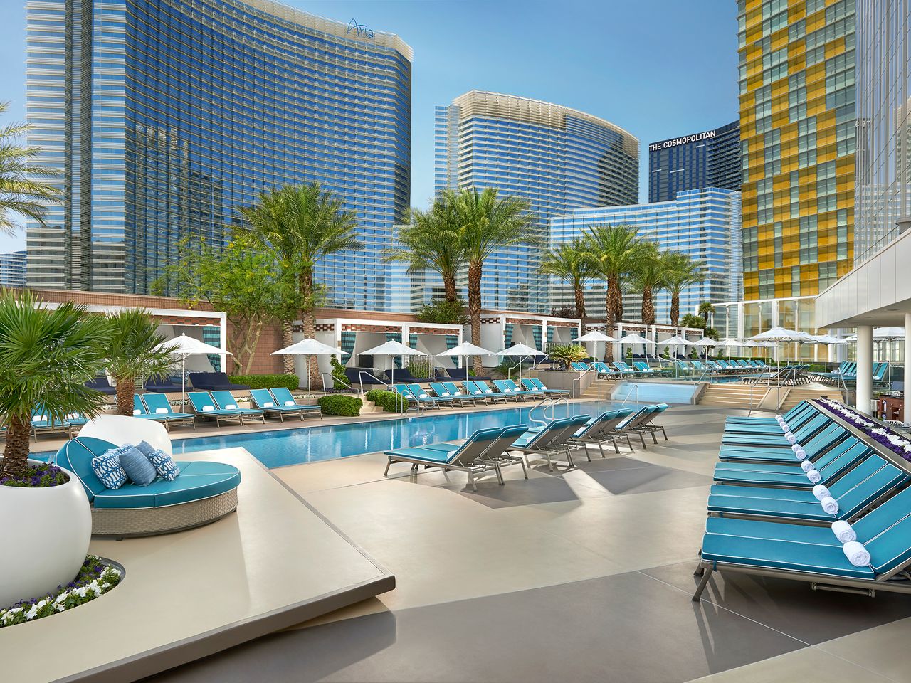 The Ultimate Guide to Las Vegas' Best Resort Pools: Beat the Desert Heat in Style