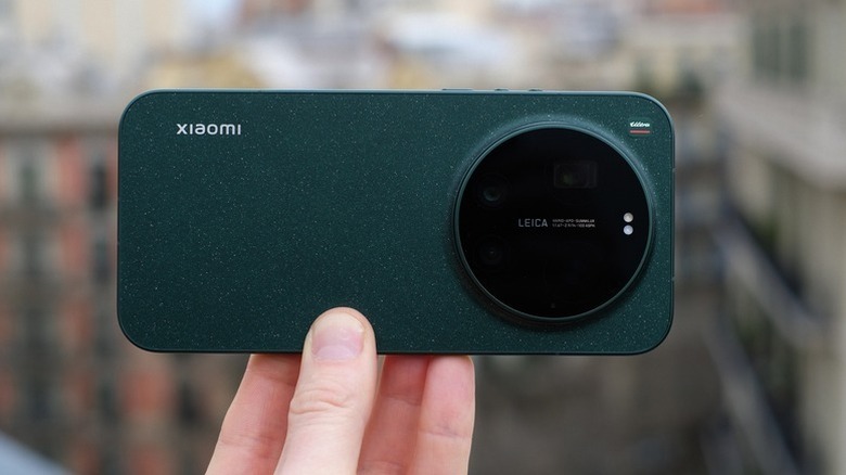 Why Xiaomi Phones Aren't Banned, But Rarely Sold in the US