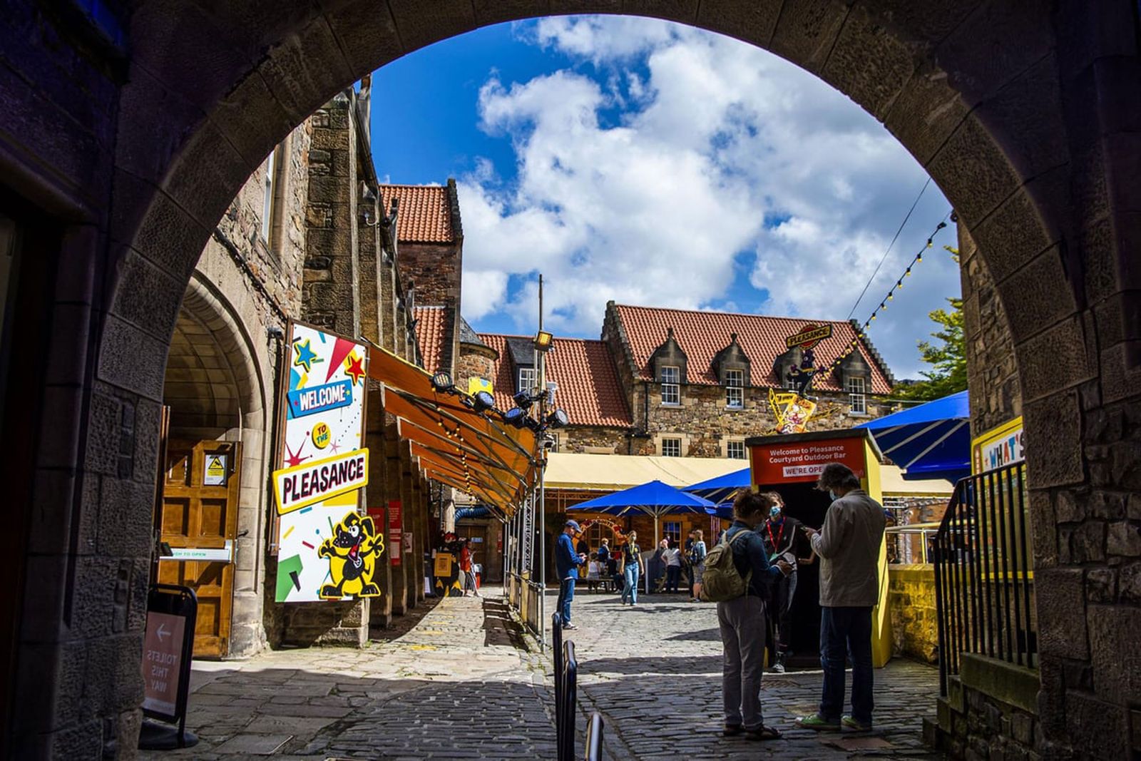 An Edinburgh Fringe Veteran Shares His Favorite Spots Around the Festival