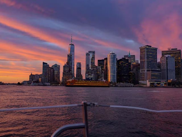Experience the City Like Never Before: Brooklyn Sail's Unforgettable Sailing Adventure