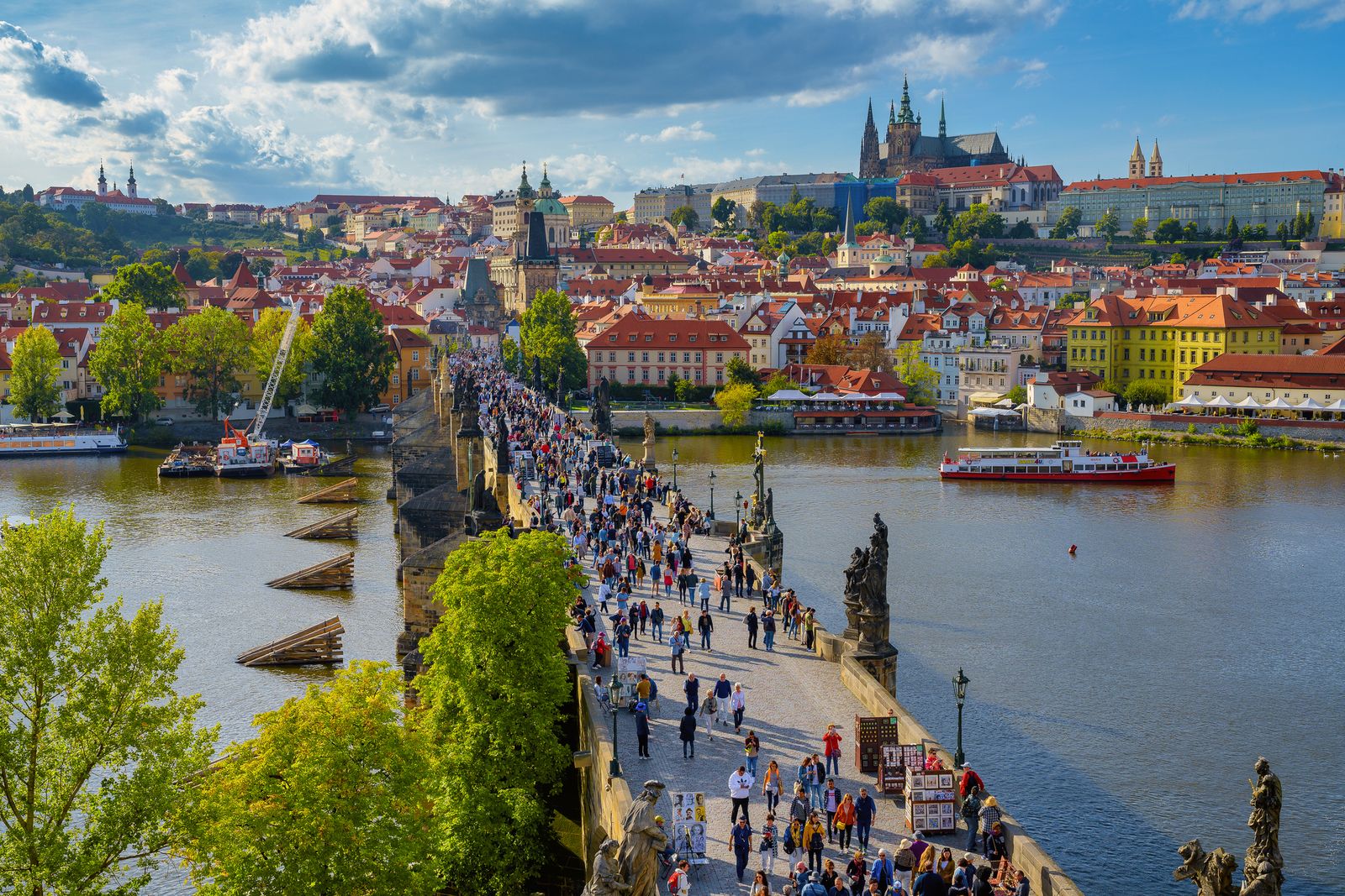 The 6 European Countries That Don't Use the Euro