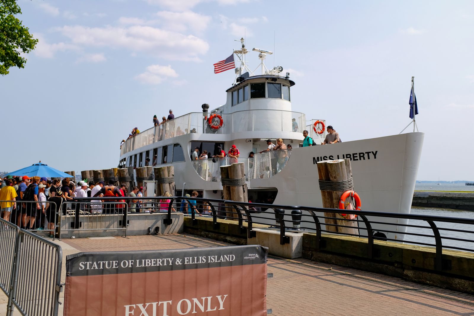 Unlock the Secrets of the Iconic Statue of Liberty: A Comprehensive Guide